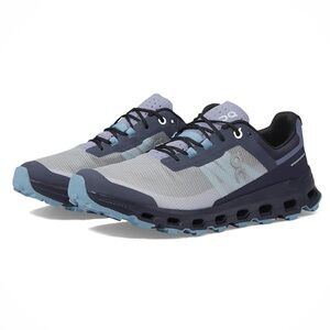 On Running Cloudvista Trail Shoes in Navy/Wash